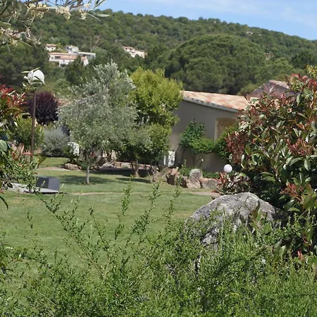 Affittacamere Les Jardins De Santa Giulia - Charmante Dhte