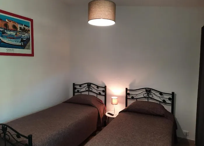 Les Jardins De Santa Giulia - Charmante Dhte ゲストハウス 3*